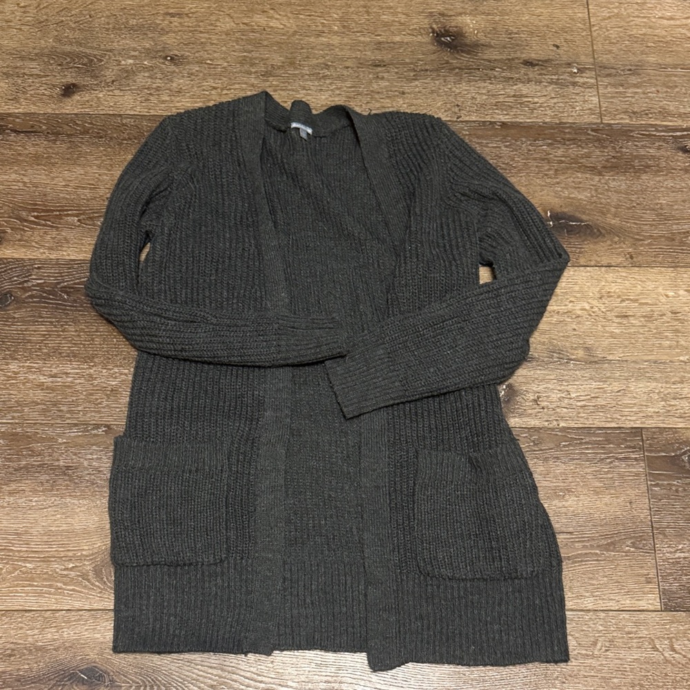 Charlotte Russe gray knit cardigan‎  XL